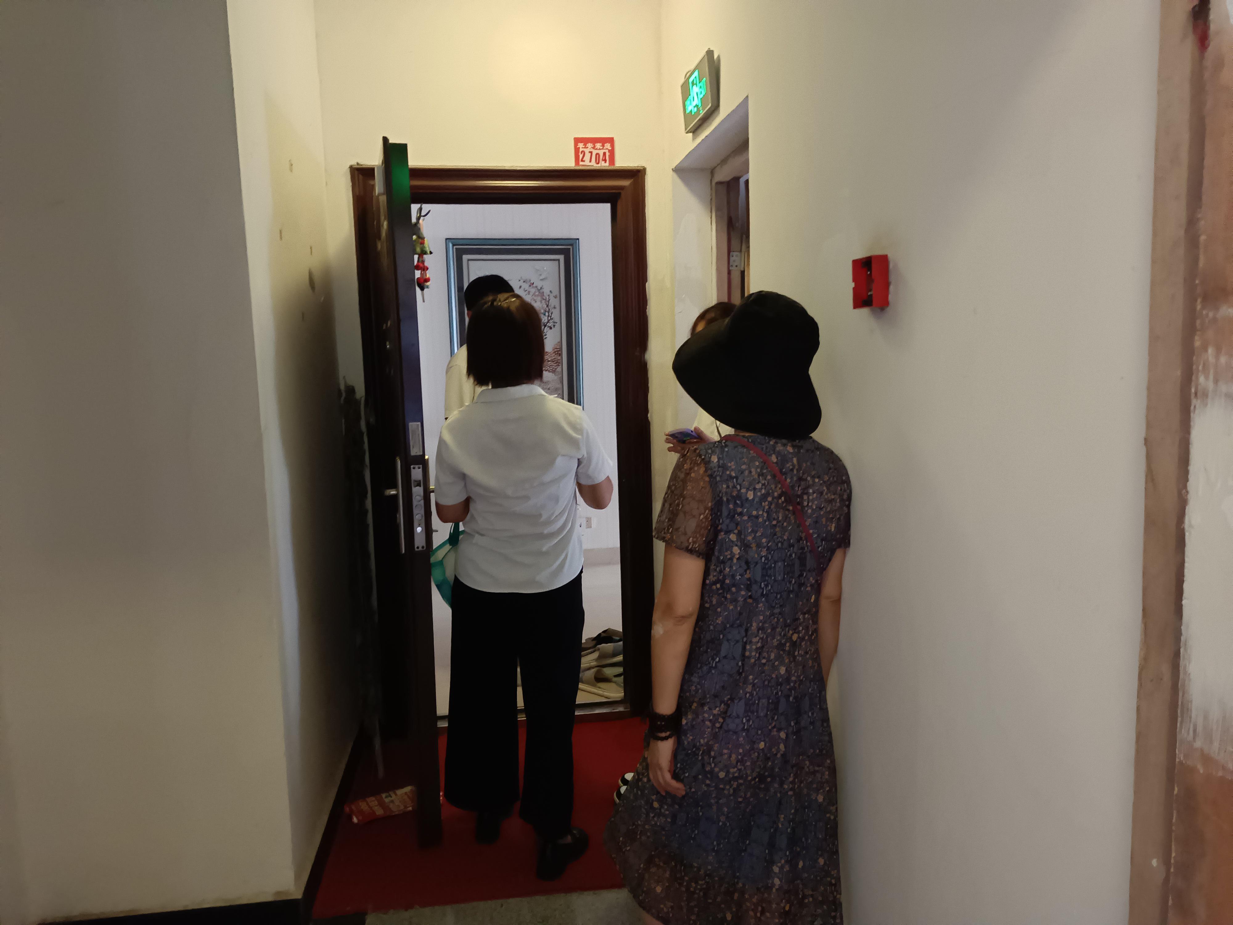 物业业委会征求关于A区消防维修居民意见 202408005