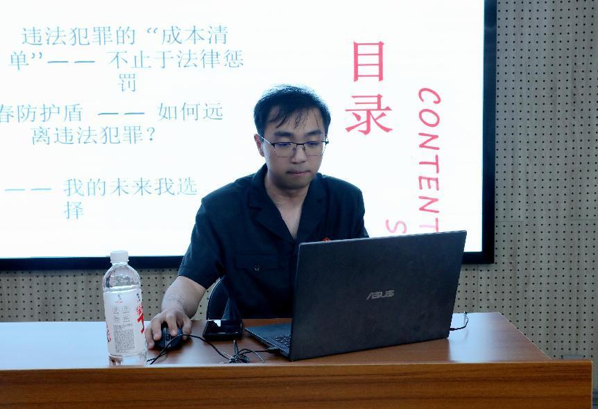 王立强