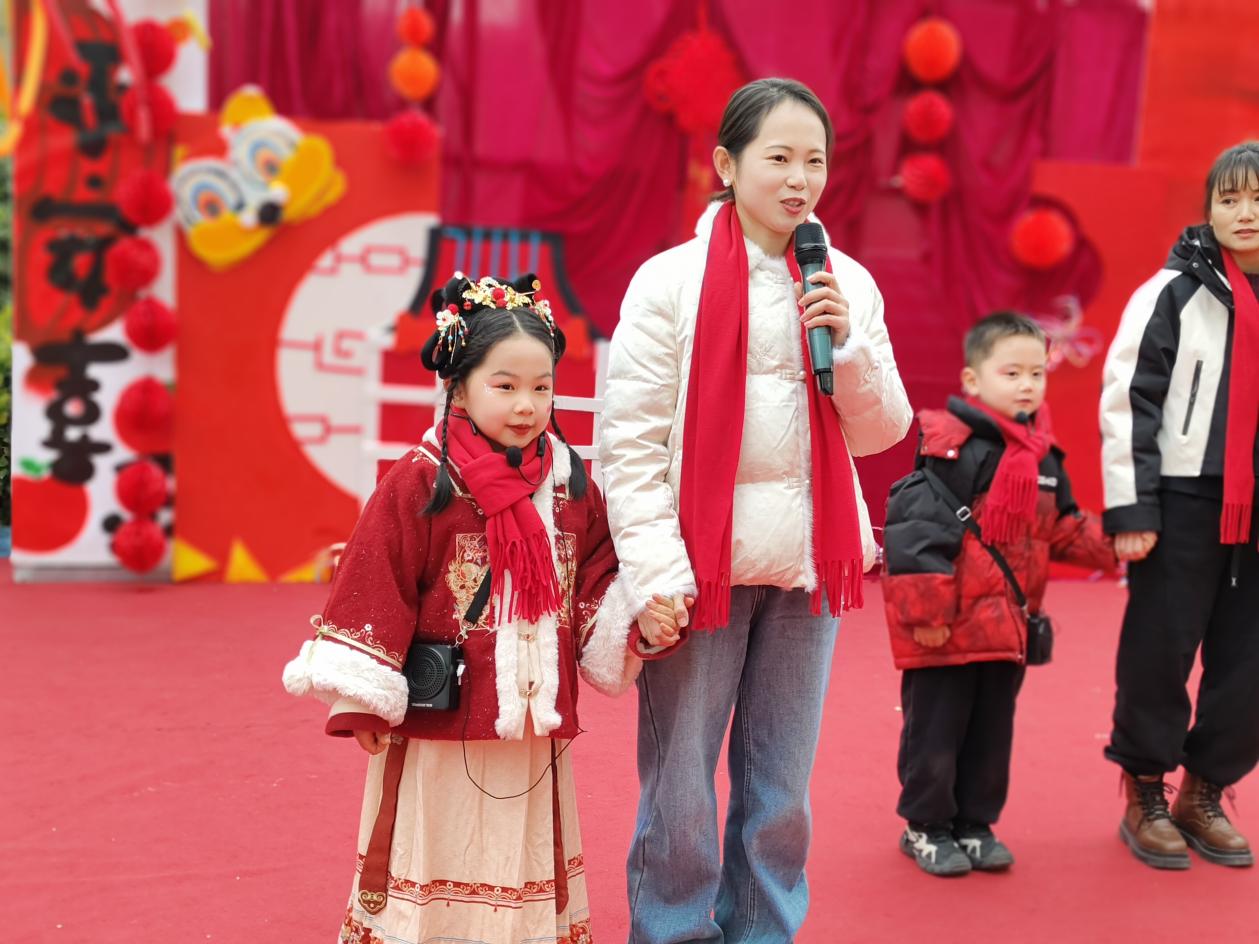 2bac20c095e245a8f66e1f807badfa9