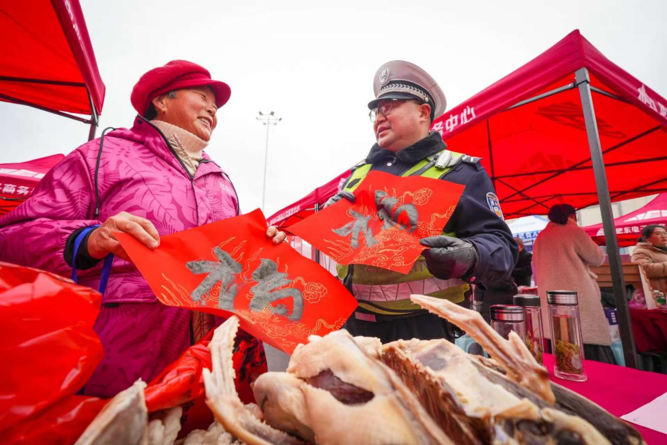 56efea63208418732def8ab0244df8db