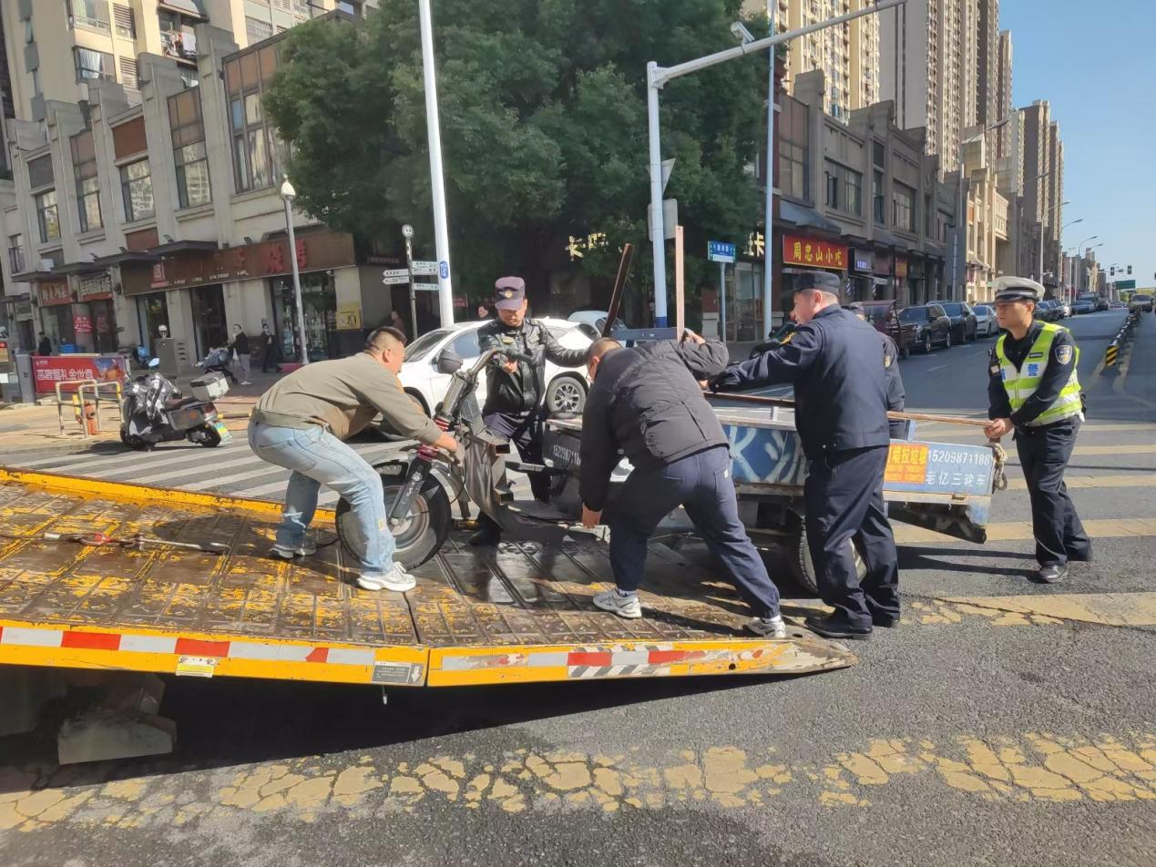 2ab772049656d3cd40c7e5ee9c1f7a41