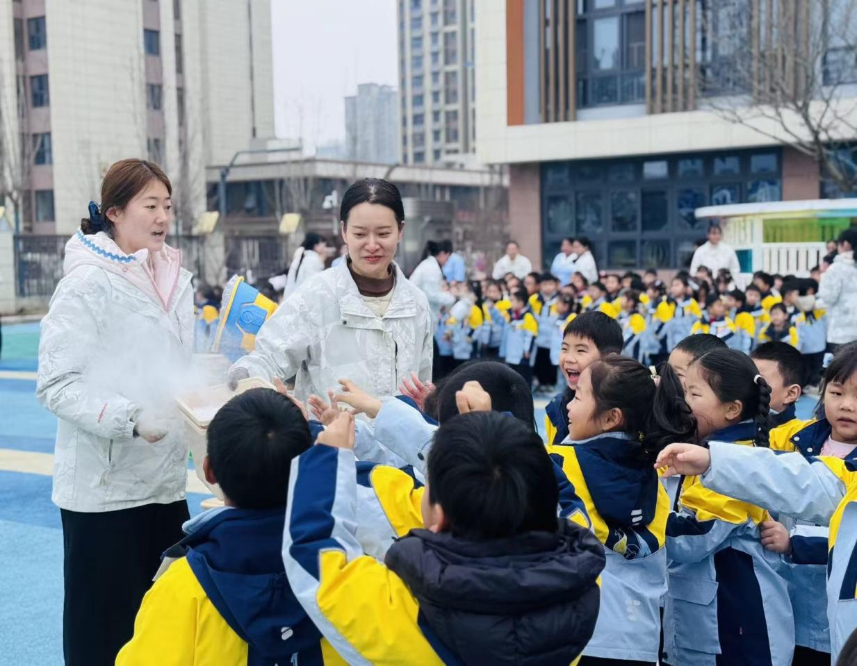 c7826e0b96231b4eebfb9b5b2ea365a7