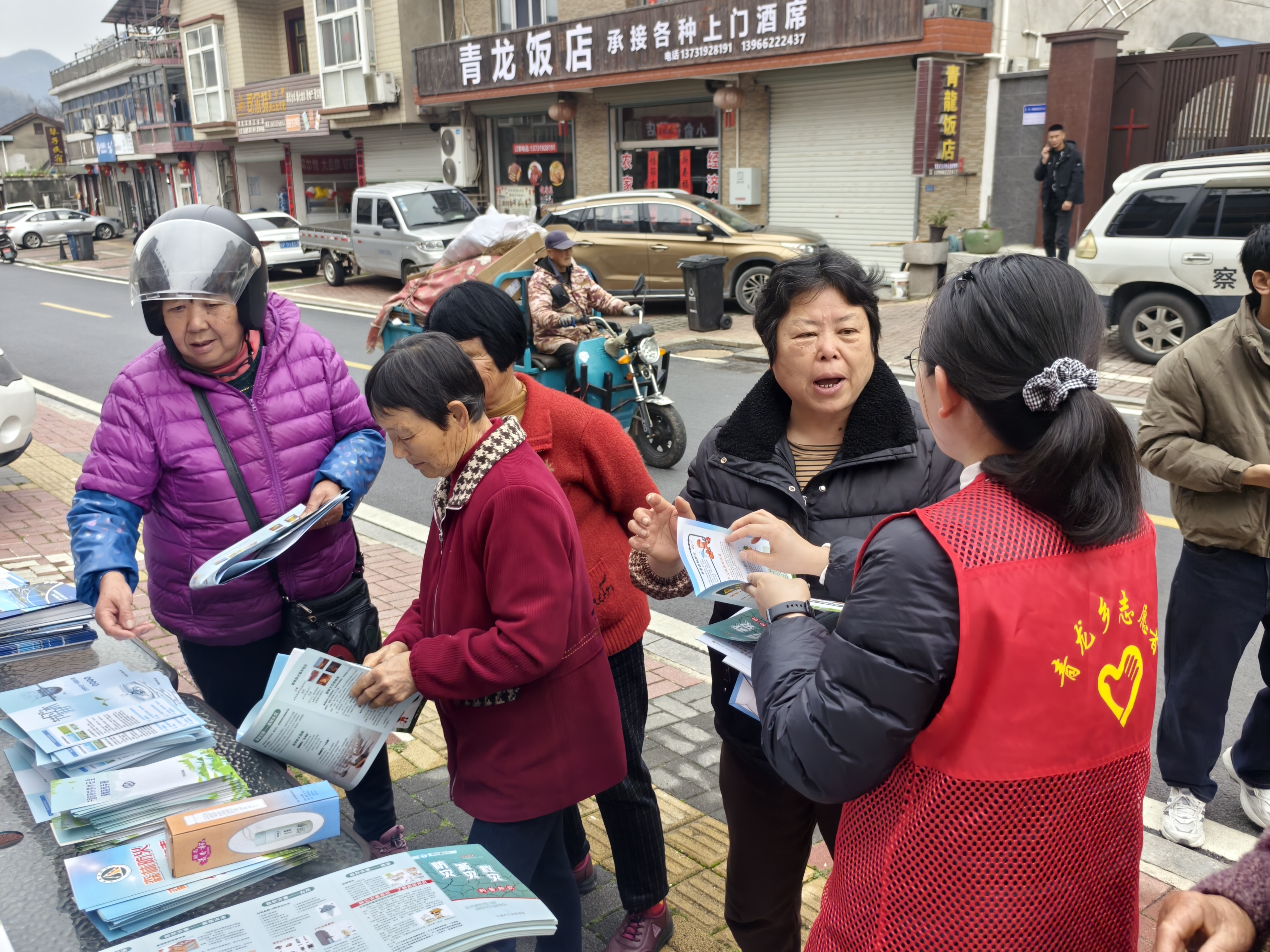 64ff20254e2cf56612569b995d75191e