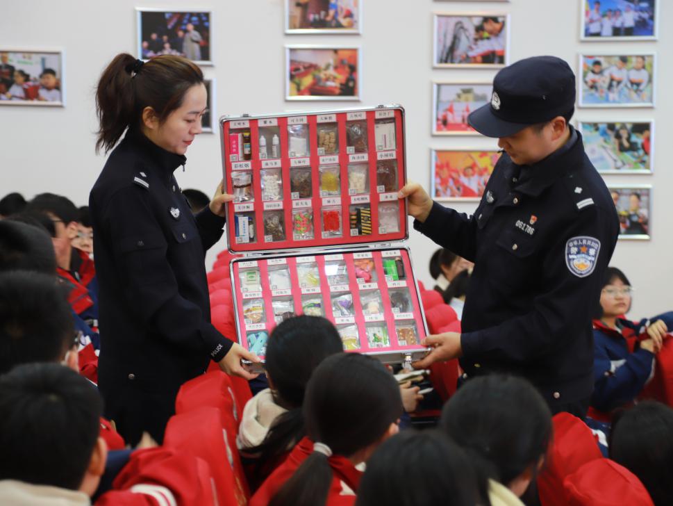 b53c4df42367863444fa37d4f3d04cf