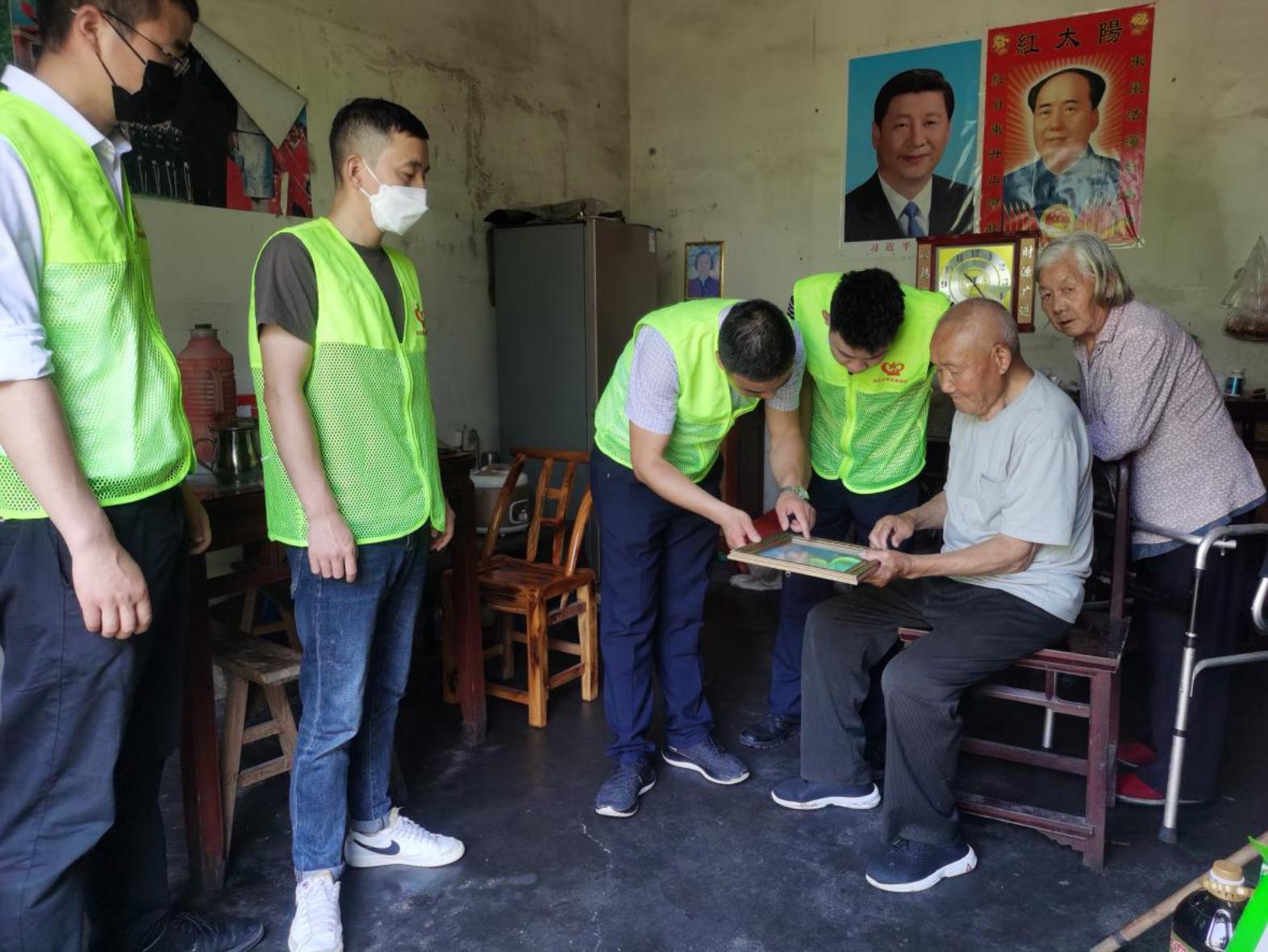 f464440f2387a4c75bfdfa8793c4b98