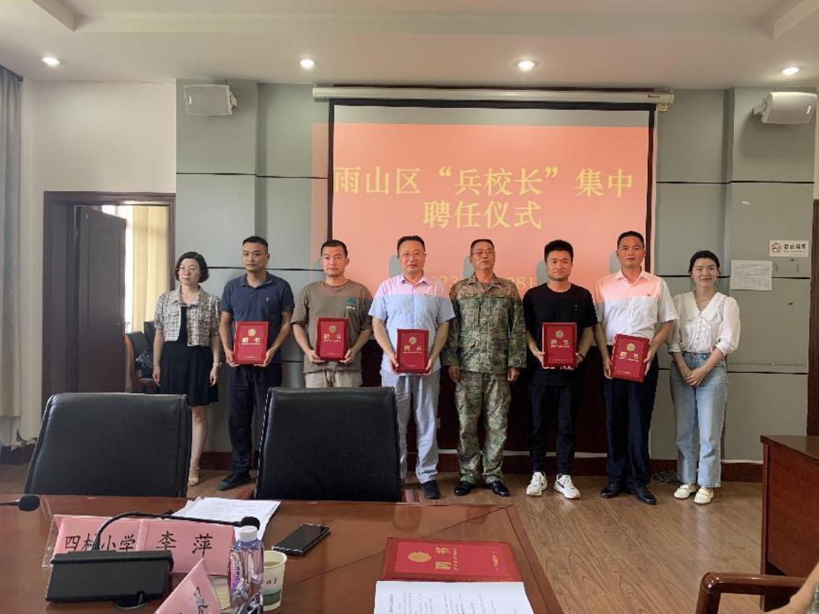 b9884e4bdbd834765d1a48963380dc3