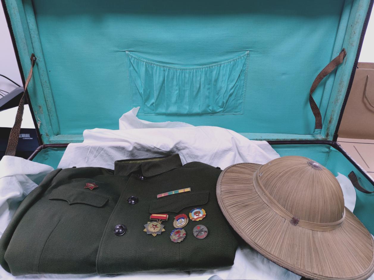 33ef294a3b8f6244bb6421c6e13300c