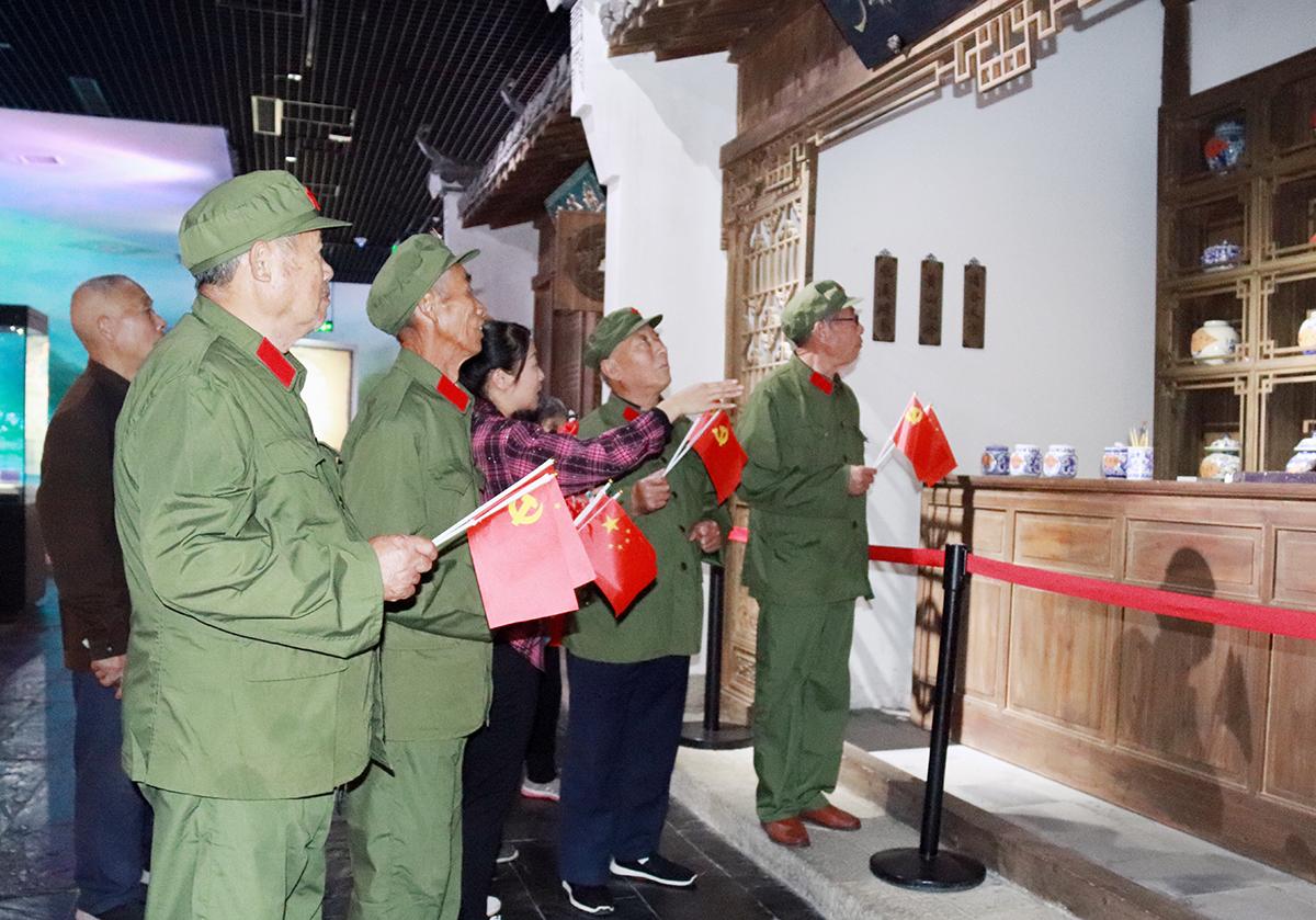 C:\Users\Administrator\Desktop\新建文件夹 (2)\新建文件夹\IMG_7850.JPG