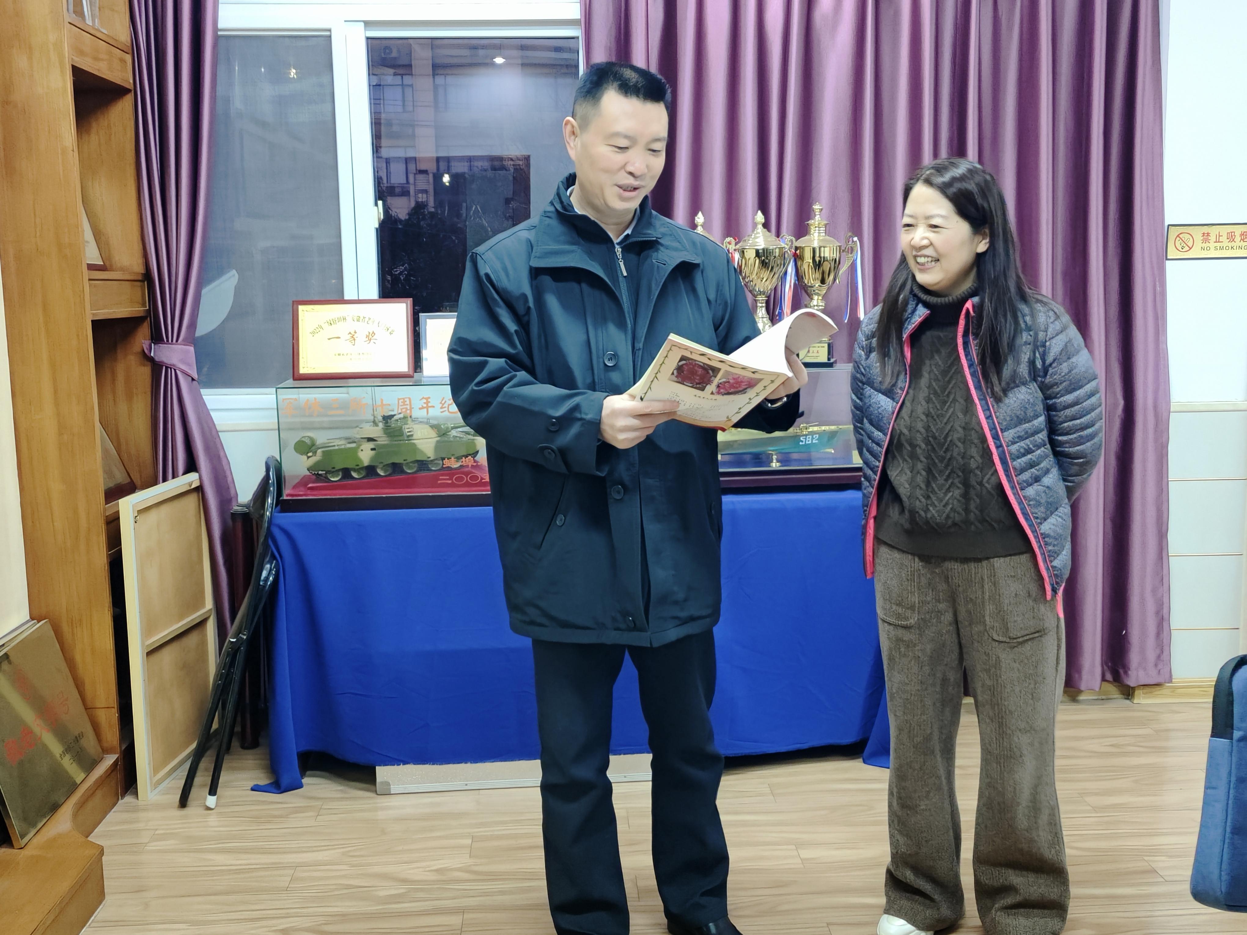 dc074cdf4372bd4e85ce2b7dfdf5afb