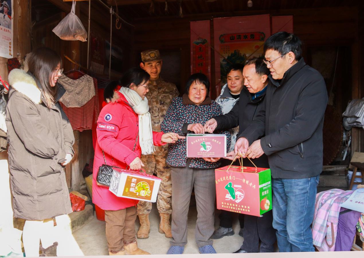 C:\Users\Administrator\Desktop\新建文件夹 (9)\IMG_0746.JPG