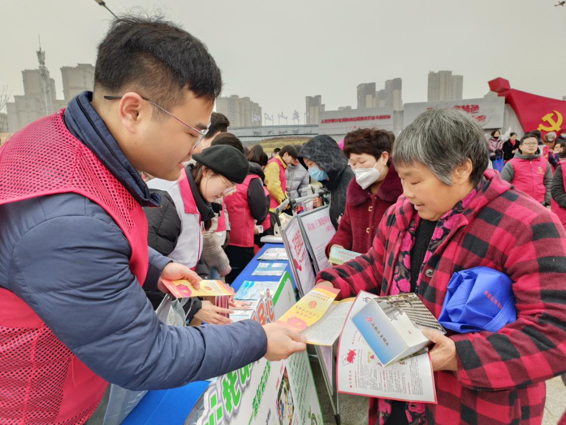 4b19383da4574d354a81489209ebce4