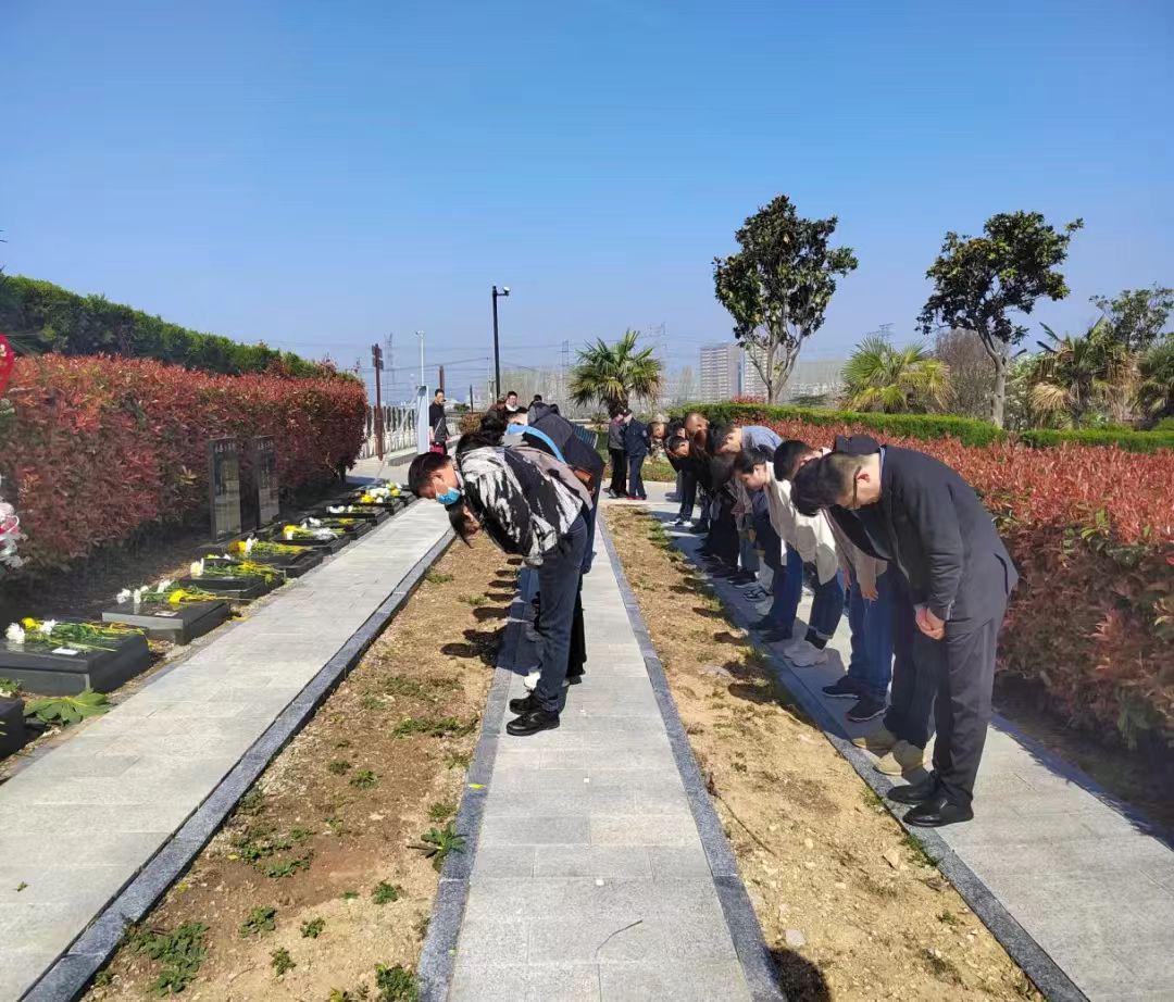 C:\Users\Administrator\Documents\WeChat Files\wangyanrumm\FileStorage\Temp\255303f7d30773efe65af0ba7dc1f4c.jpg