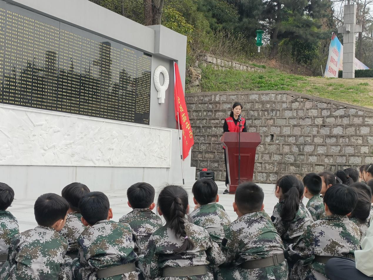 C:\Users\Administrator\Documents\WeChat Files\wangyanrumm\FileStorage\Temp\176ce0cc28ab00e5aa3ab880c79325f.jpg