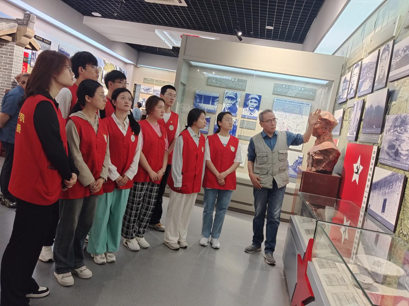 66ac351f1642f217a4304e2965a1dbd