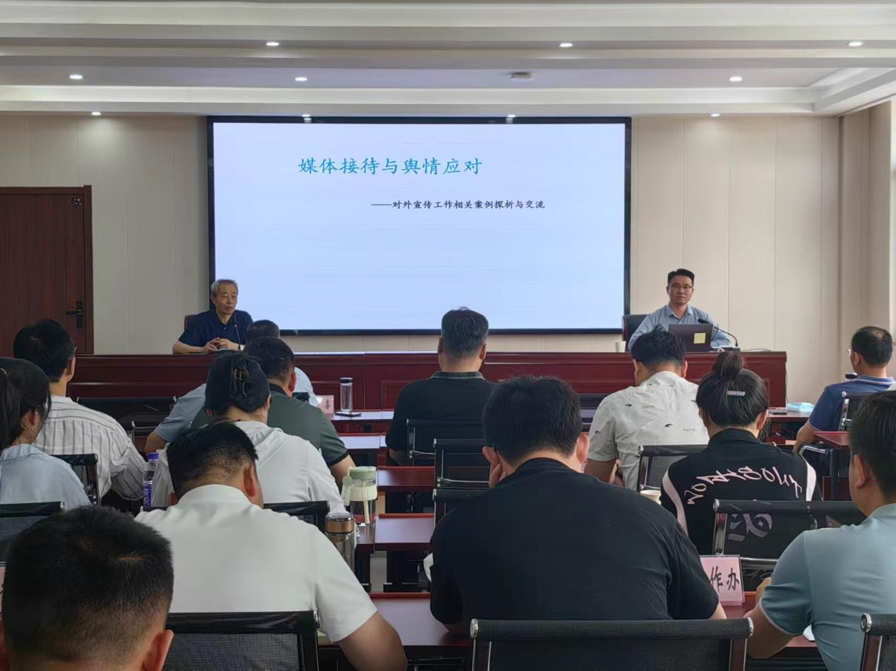 C:\Users\Administrator\Documents\WeChat Files\wangyanrumm\FileStorage\Temp\f17ba0fdb4bd5695eeb3ade025a0d97.jpg