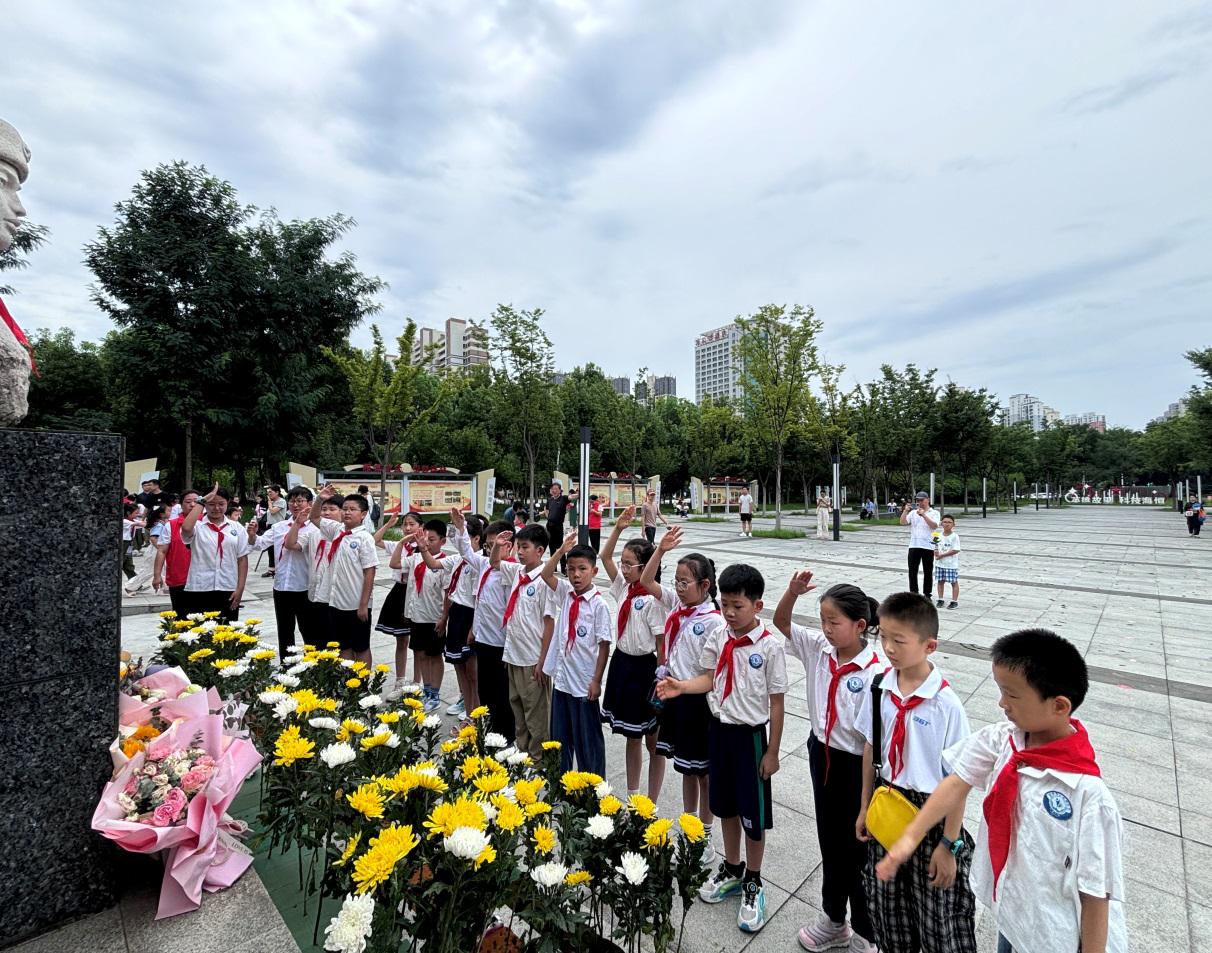 https://oss.ahnews.com.cn/dmy/1002/image/2024/07/17/60b1113945124efa904439c462015681.jpg