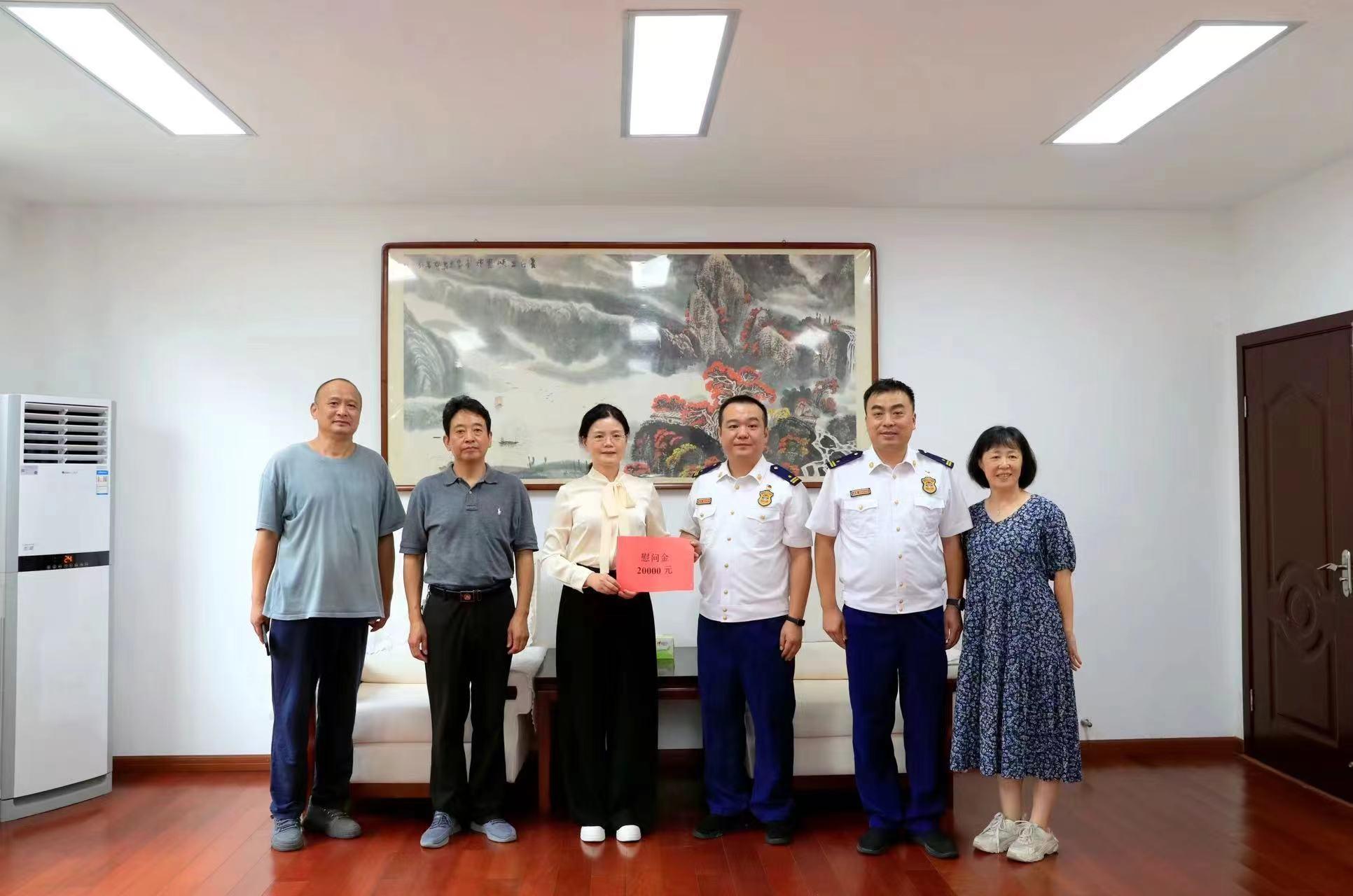 5ca62332b4fb6209f04a3f67eee2cce