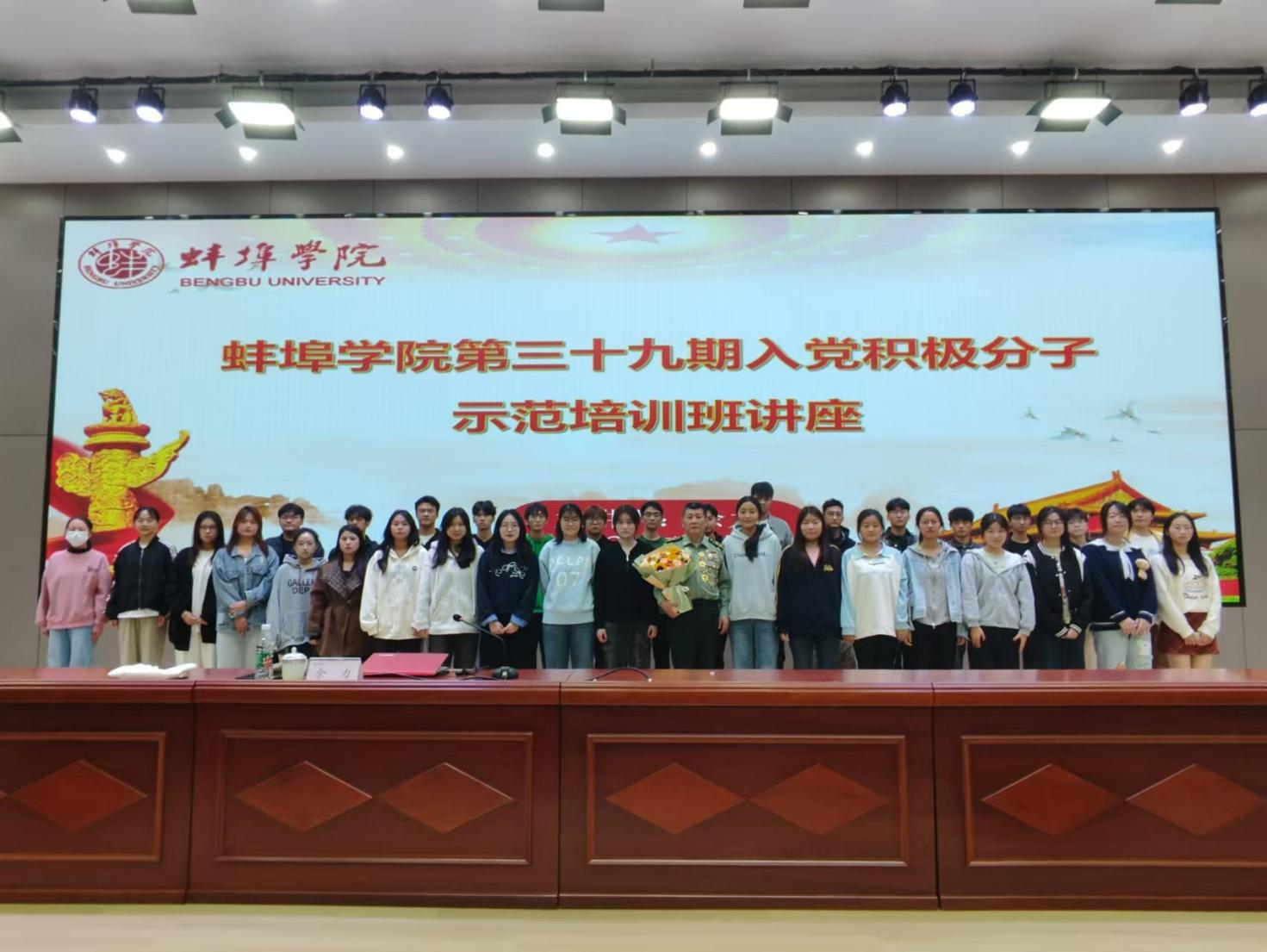 62d52eb9299bdb503f4f9ebc7796186