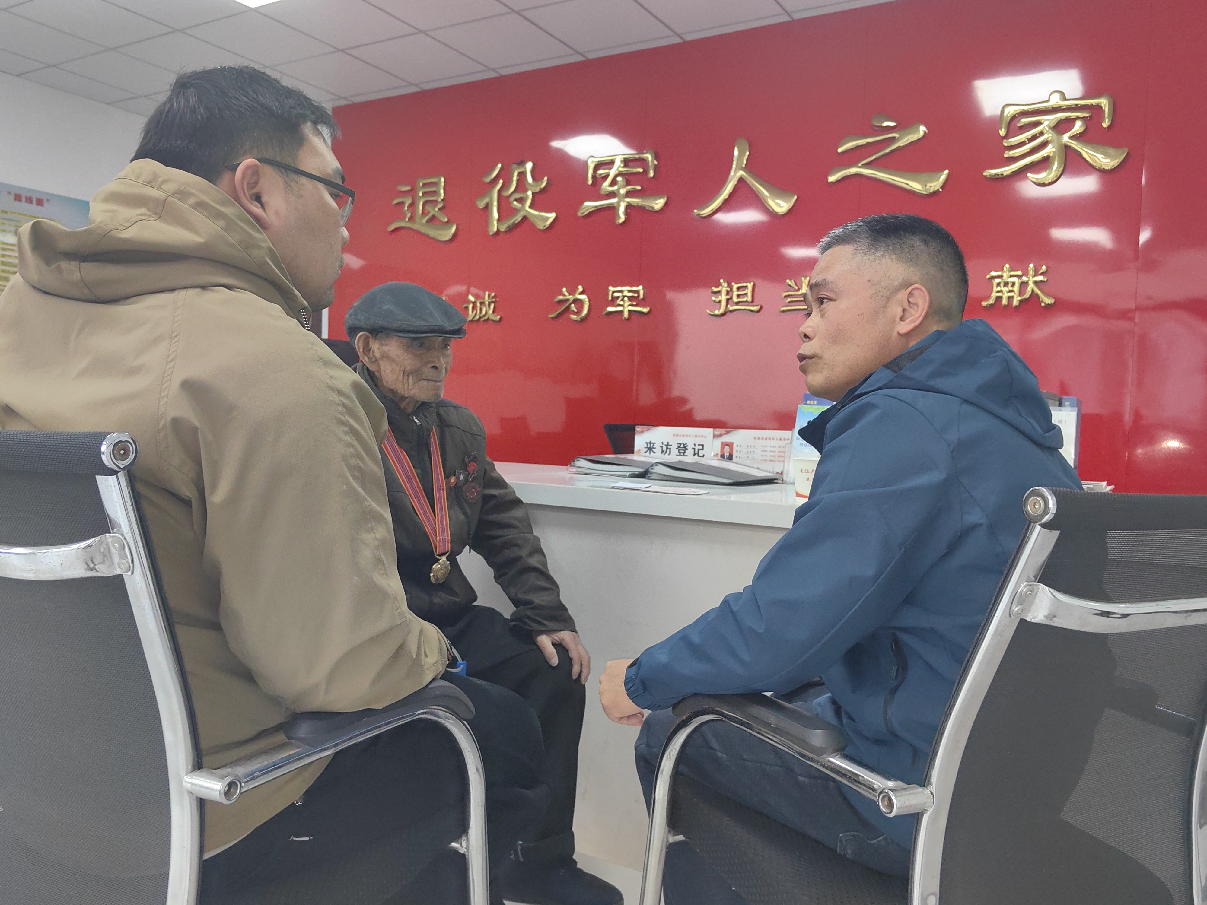 78f12e79933ad4b498671546fa1ba92