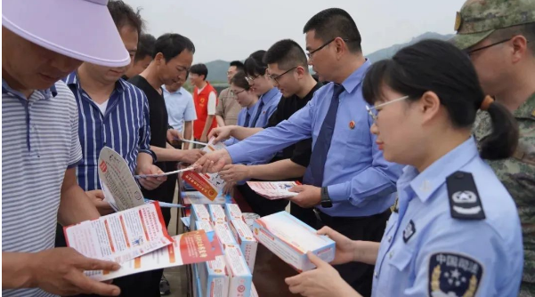 2eca6cf4fdc2556da08956ce2171290