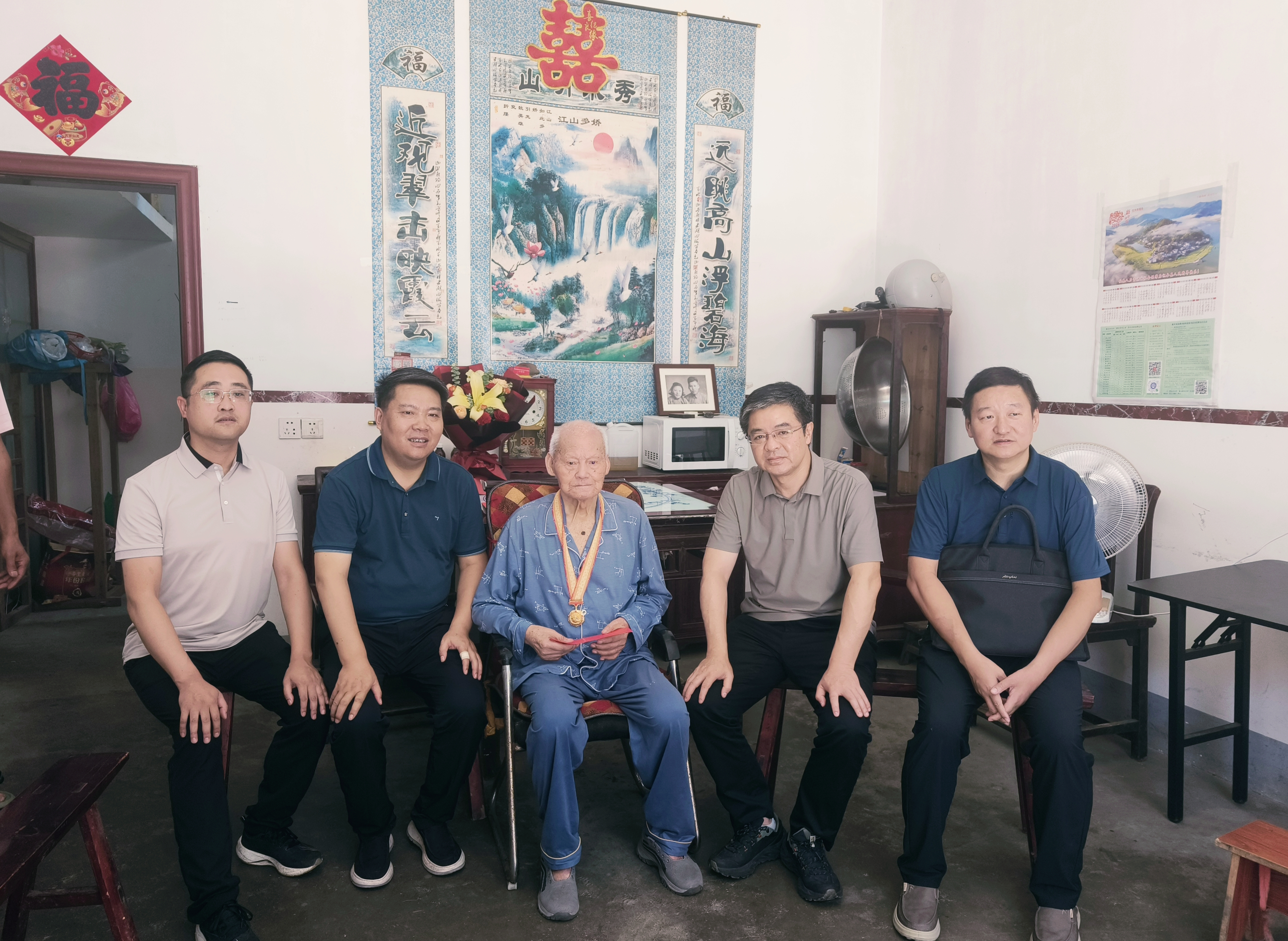 df5b1093739a98ee162f5af096edcd5b