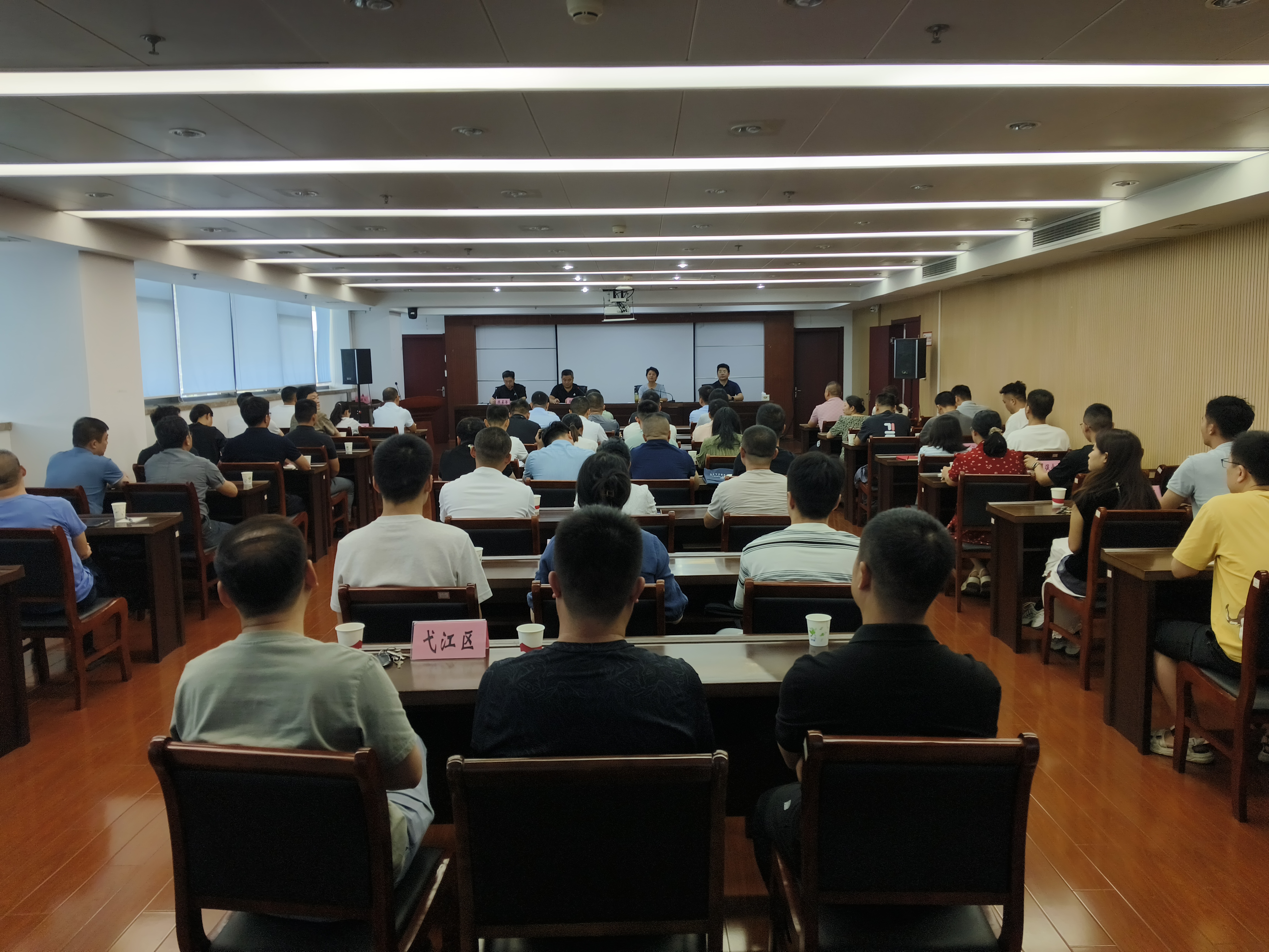 438a7f5bb7bed9ed24b9225b414b6d3