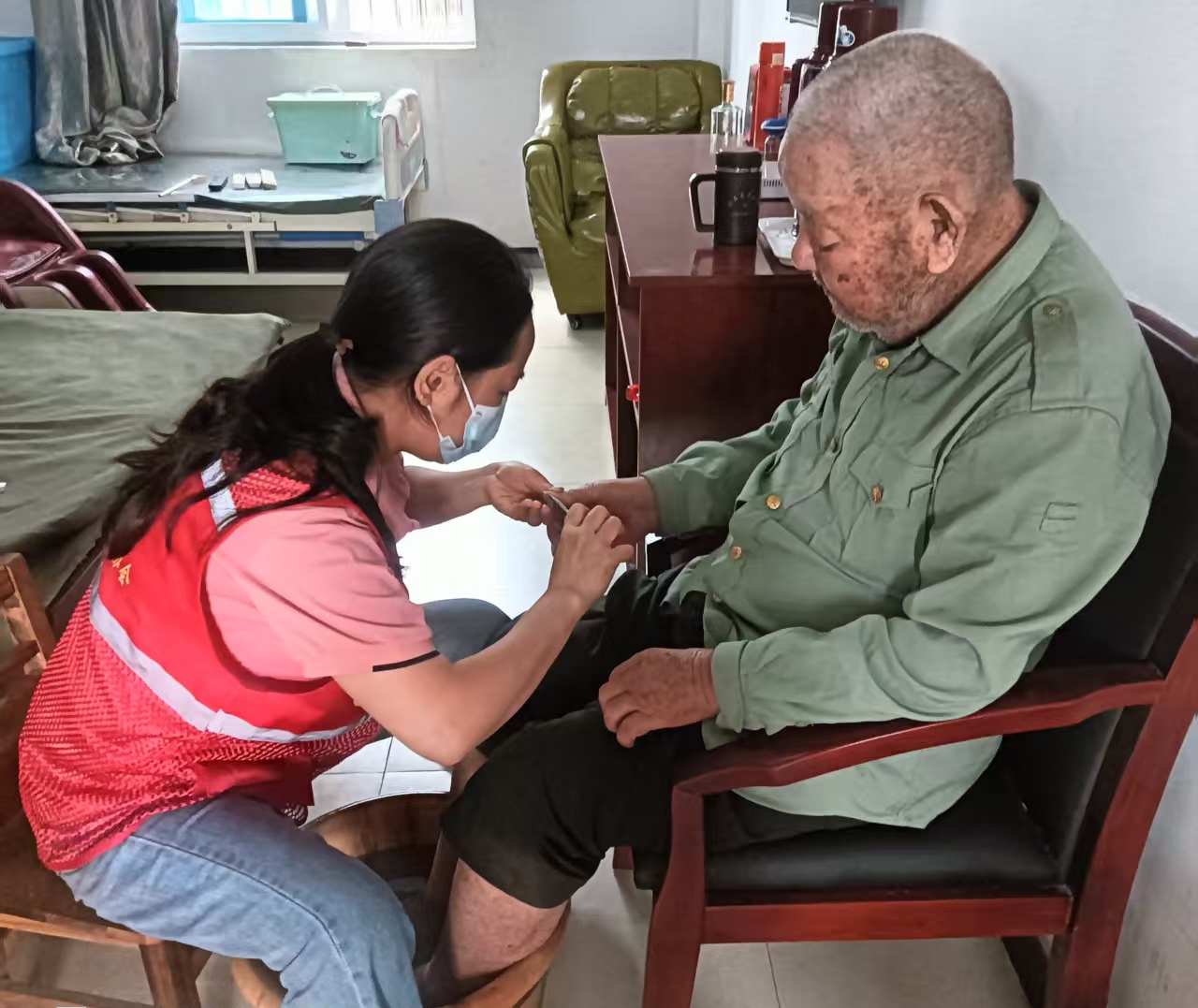 14207791d20b9401e878223369b6519e