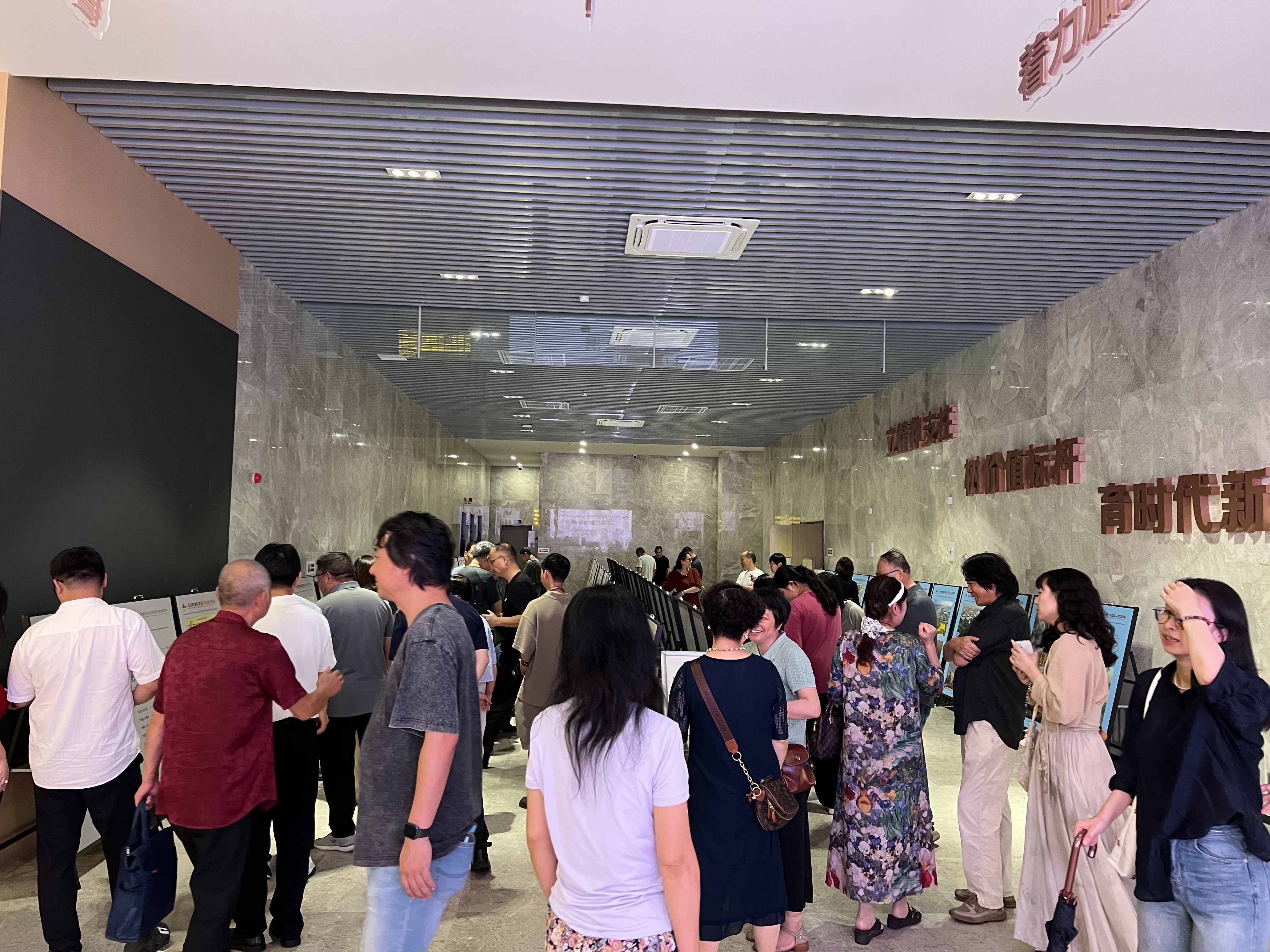 4d425e827f9d7f8a7dba22447d825e71