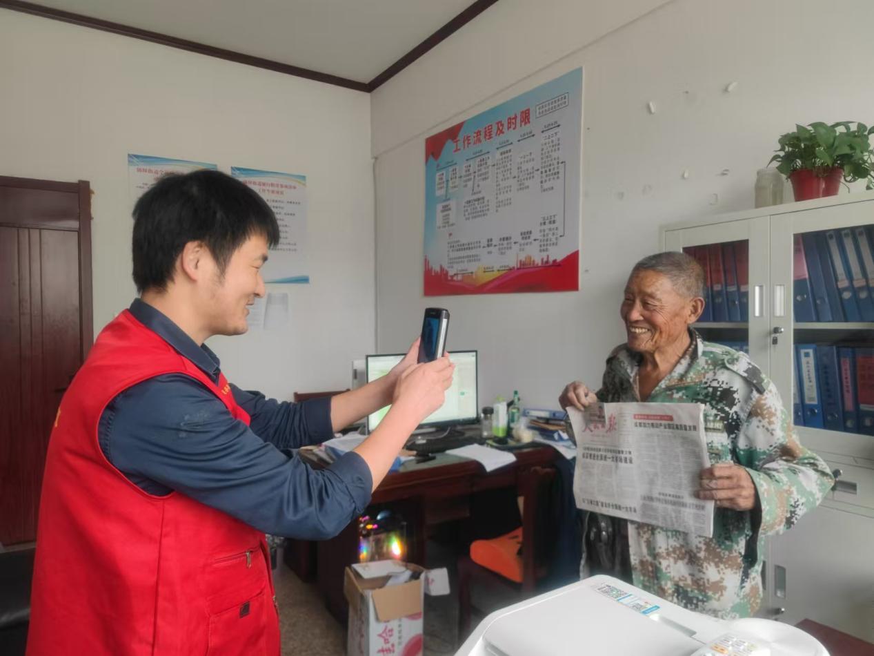 锦屏街道2025年度退役军人年审工作2