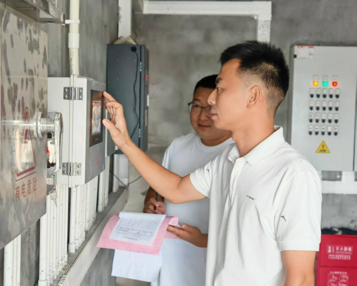 0114f5799eb2fd3f83e252913525370