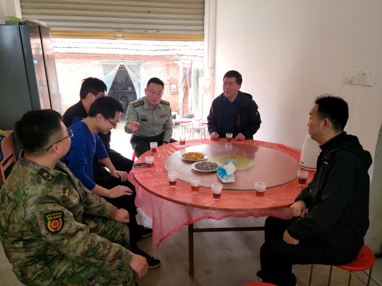 22047f05b57a7d1ad69a81fc1872ead