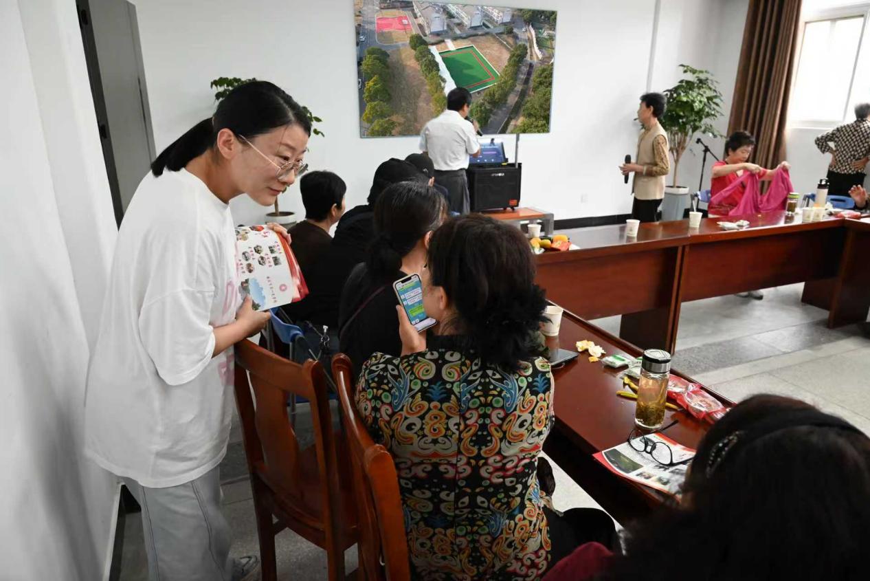 4e2edd4b9d6897bcecd62f686b47712e