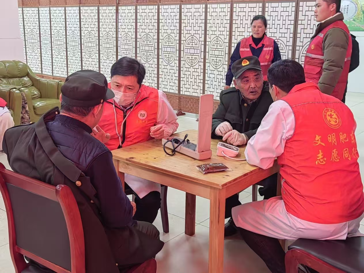 cee917e3f5abc2eb81dca73c52b3781c