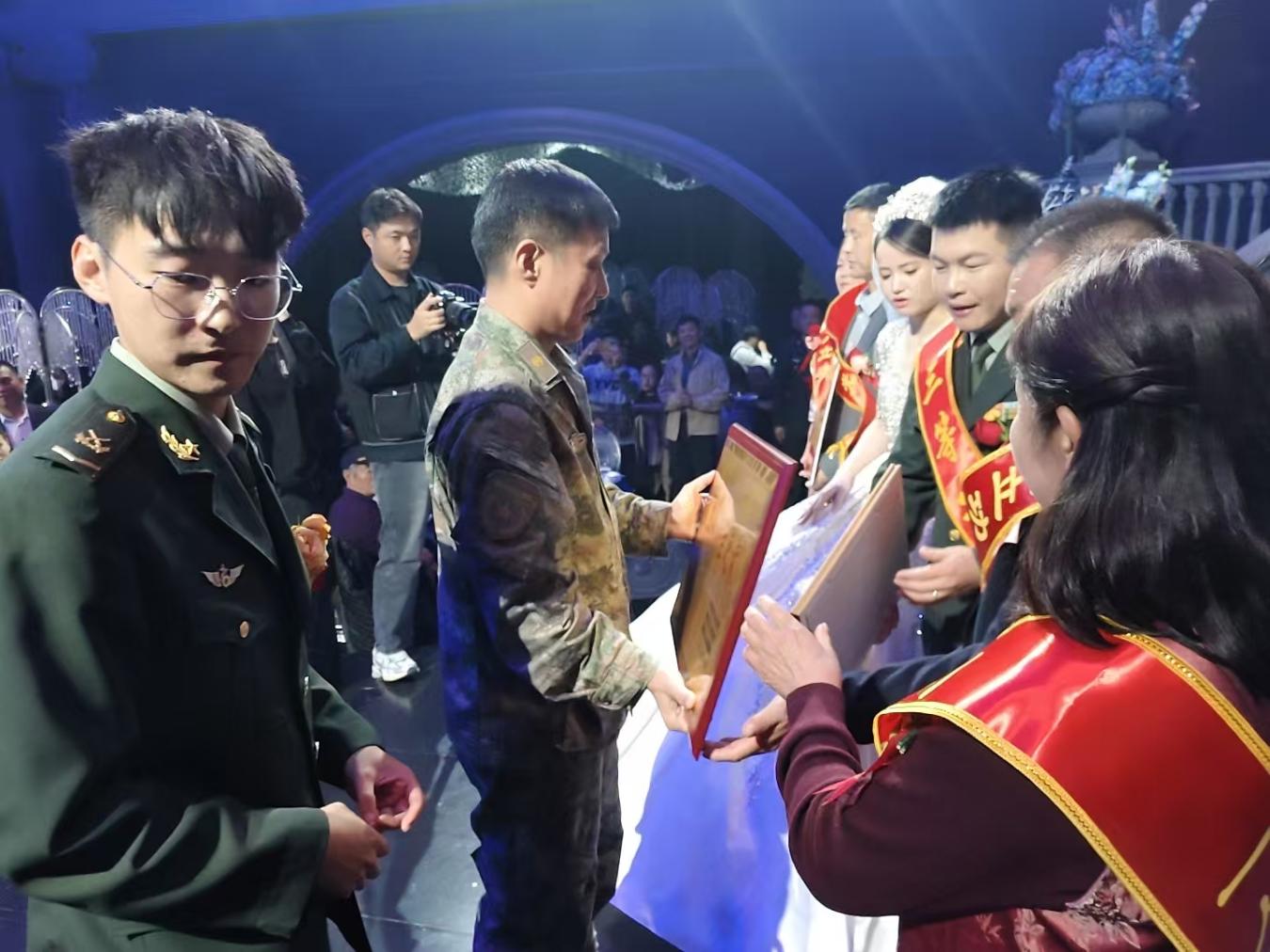 4cc265f06d877396c83af8e72290904d