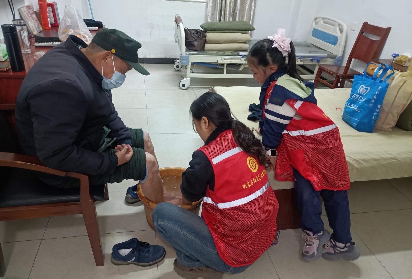 f2399abe92f70154df5630f9f9f1f54a