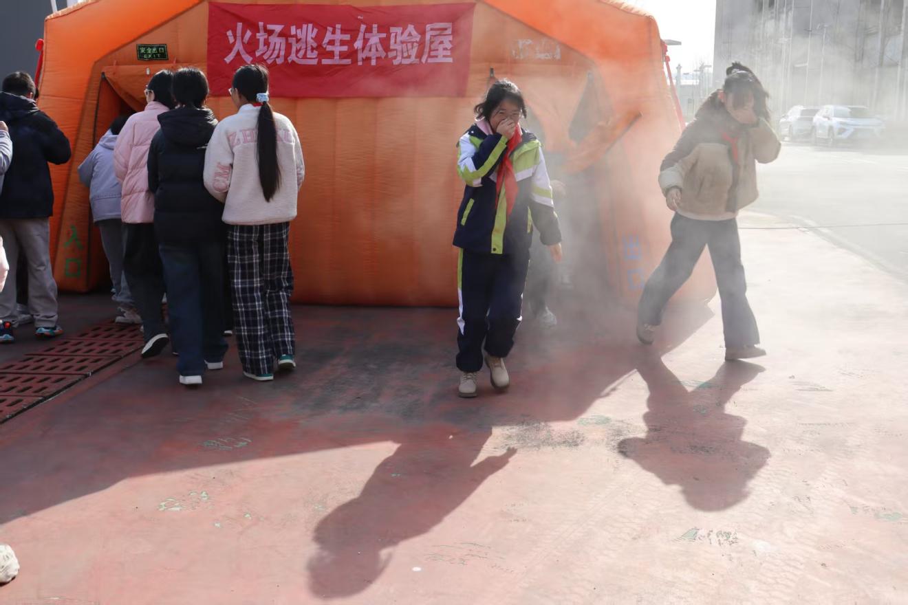 472ecc1bce5437d92b291086f3ae8304