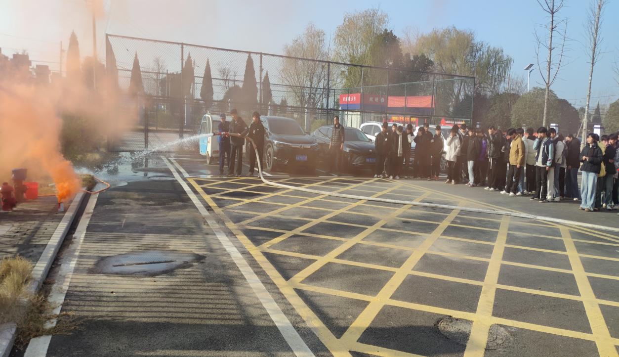 0bcef120993e87b3f87ecc92a9b625a0