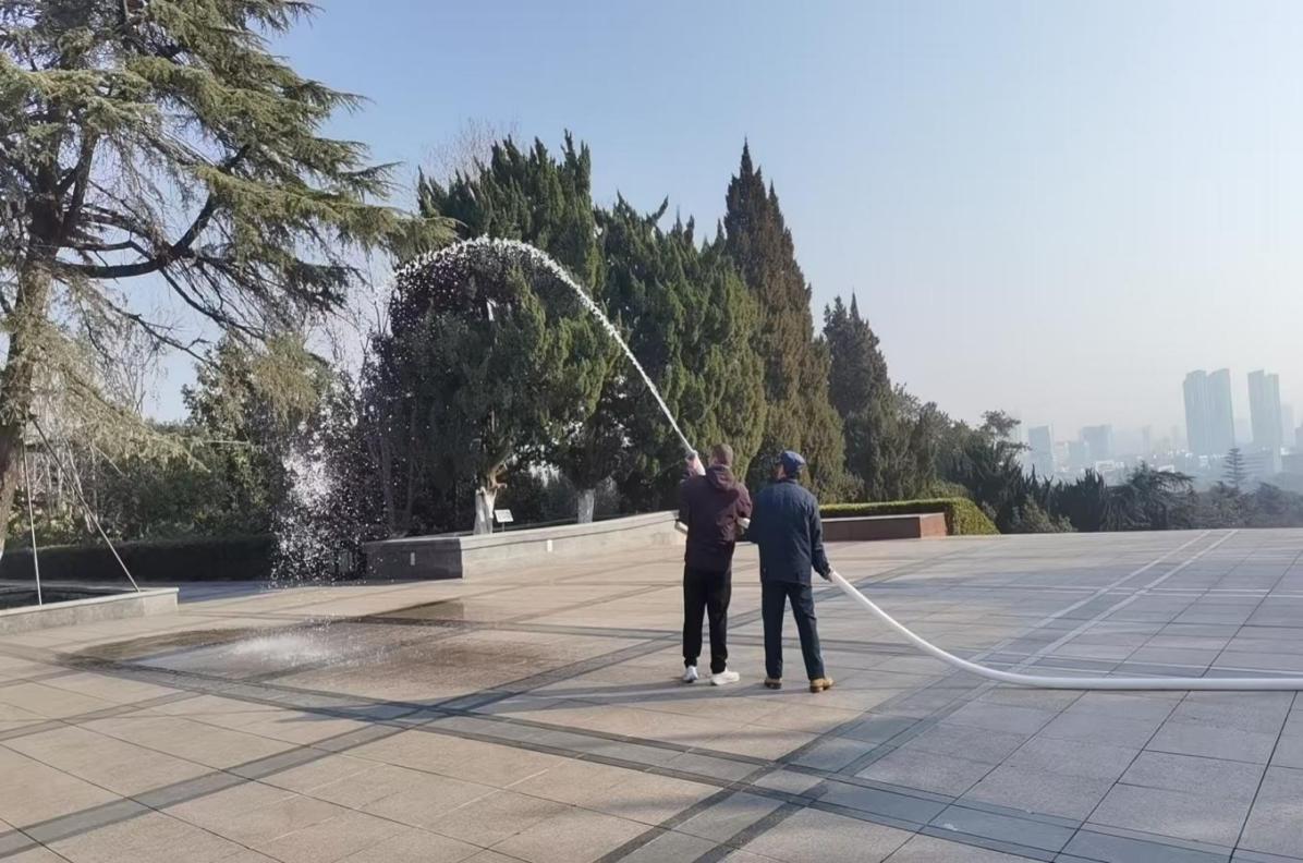 32d7a01c5a64a42b6b05fdac5d1178e4