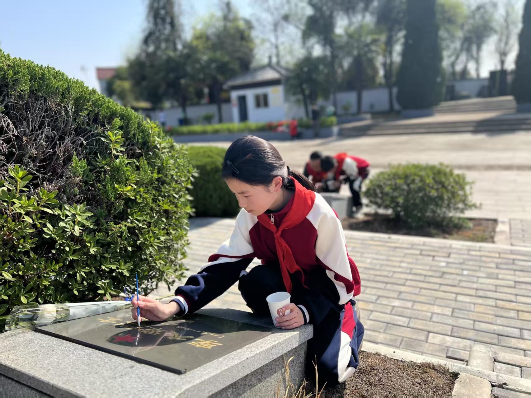 图片2.png 图片2.png