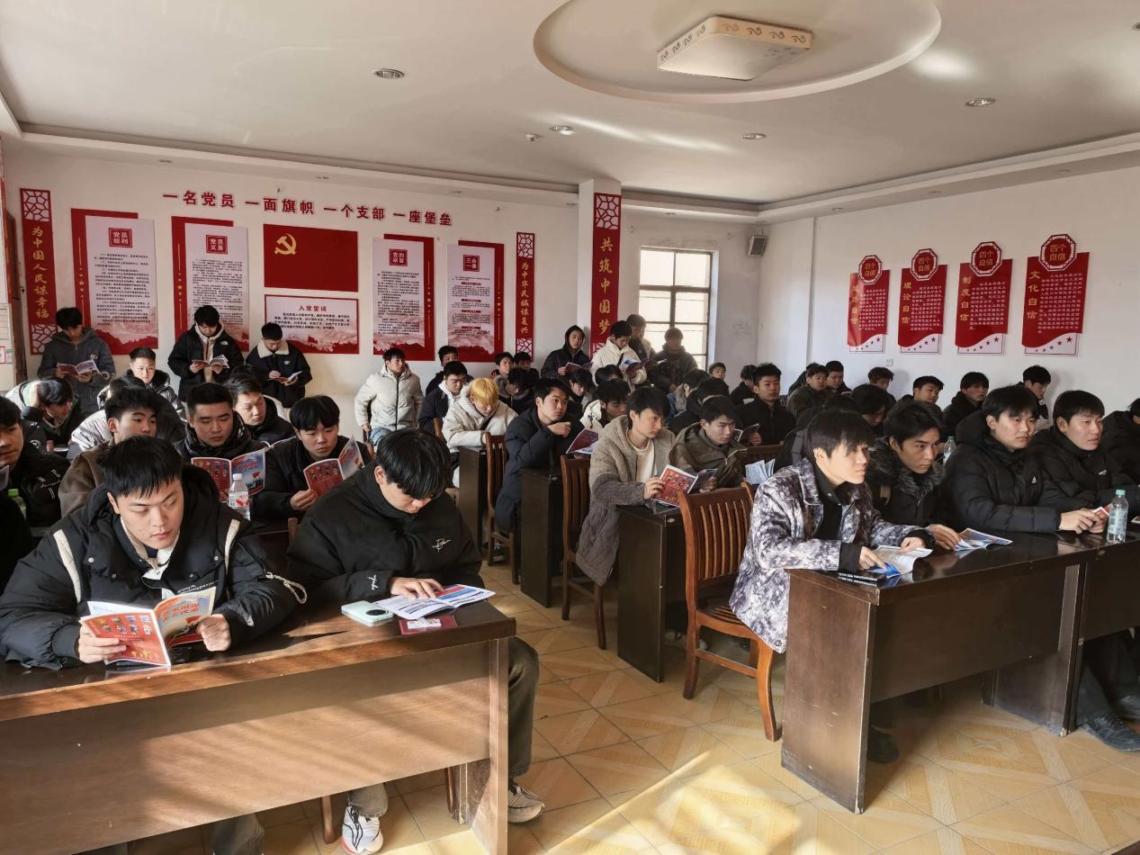 f42779dfe7b9d09502bf76daf6f7ad8d