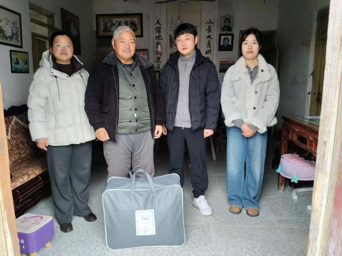 边海防现役军人王衍君家庭