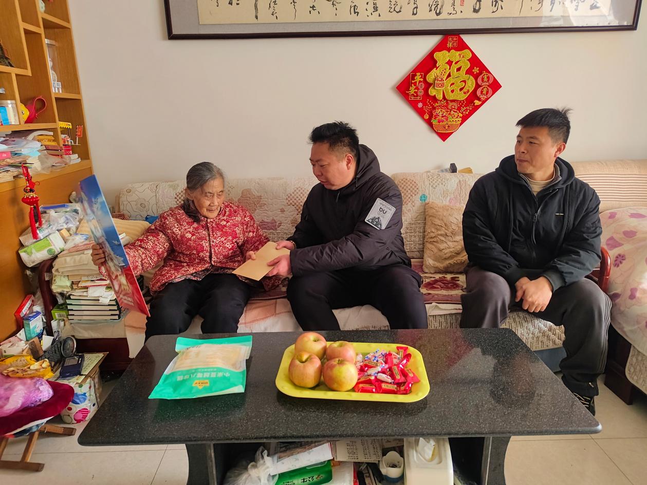 8d76b1b5c1201a87b9522b5bf965f04a