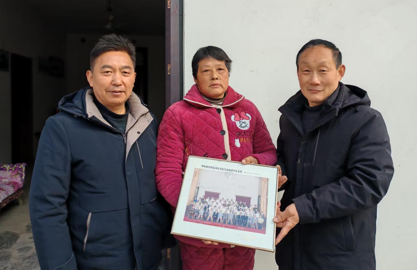 87a2424b6515362d42a2885d508f6df5