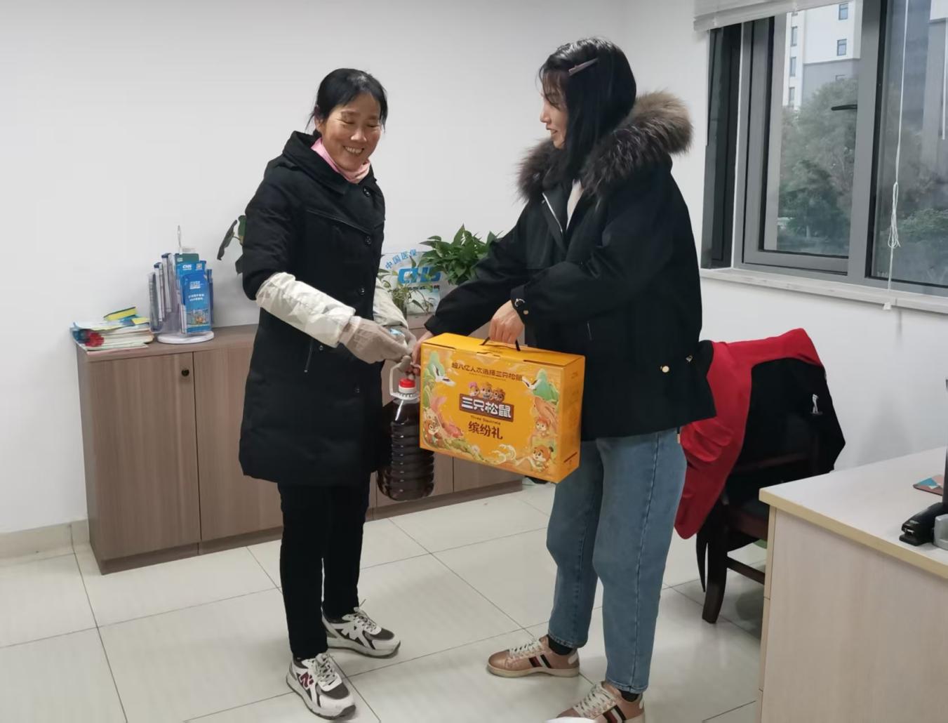 11276cdf62155fd6d9a7ddfc4625518d