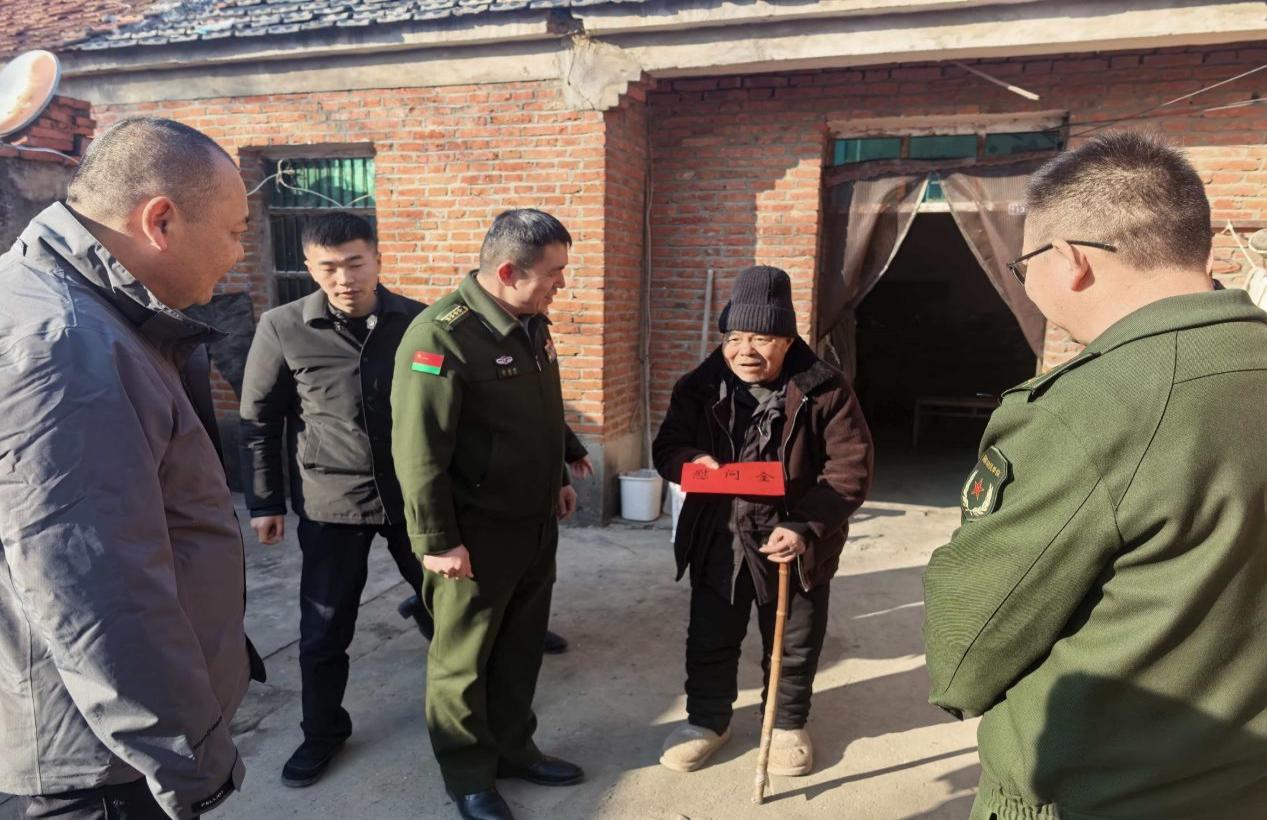 51eb27e0cca662714776815c36034ecf