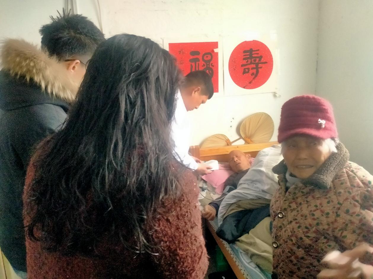 9cdfedd49cd8000cb598cbb762df5082