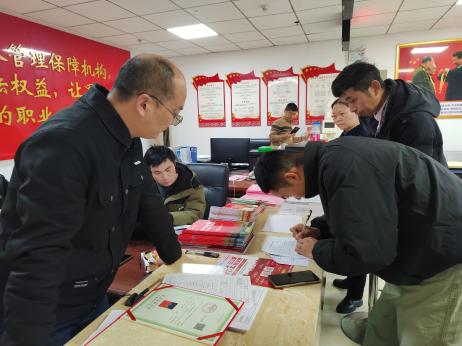 983ee5cdf940baf94d99c78544984533