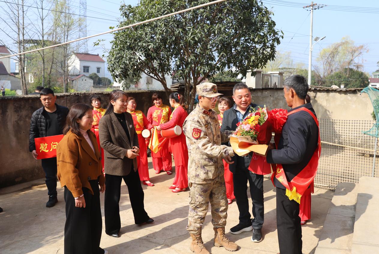 5d1f314f6017bde27ea4923c3d12f9c4