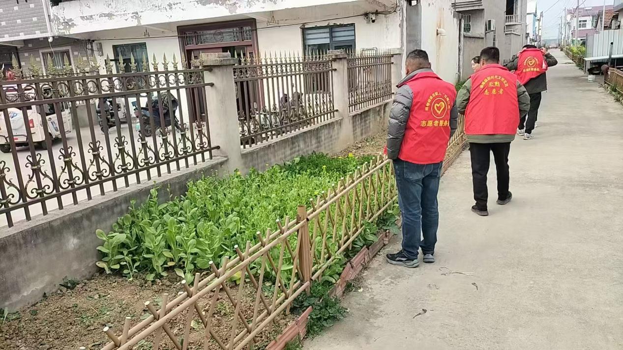 9ccbd060a5b802a592261b9075d3ad70