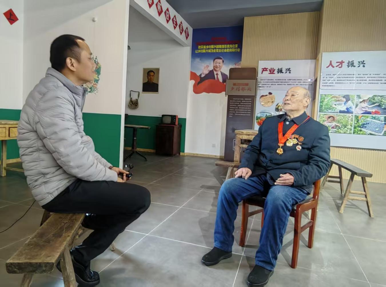 e78aef626bd1b147906351dbd5281037